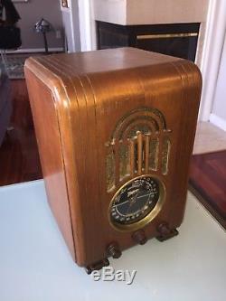 Rare Vintage Art Deco 1938 Zenith 5S228 Tabletop Tombstone Wooden Tube Radio