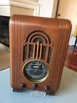 Rare Vintage Art Deco 1938 Zenith 5S228 Tabletop Tombstone Wooden Tube Radio
