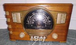 Rare Vintage Zenith 7S529 Black Dial Tube Radio from 1940 Working & Beautiful