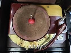 Rare Working 1951 Zenith Cobramatic Phonograph/Radio Tube Amp With White Handles