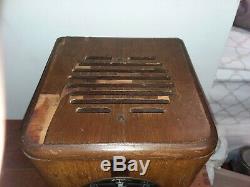 Rare Zenith Wood Cube Radio 5S-220 Circa 1938 5 Tube- Works
