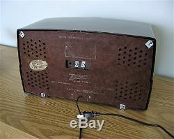 Restored Vintage 1949 Zenith Bakelite AM / FM Table Radio THE ULTIMATE