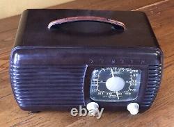 SWEET 1940 ZENITH 6D510 Bakelight Tube Radio Excellent Performer & Looker