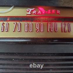 Travler 5061 Tube Radio AM Tabletop Bakelite Mid Century MCM Trav-ler Works