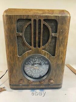 Untested 1930s zenith tombstone radio. #2