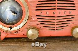 VINTAGE 1950s OLD ZENITH CORAL MID CENTURY MODERN ANTIQUE CLOCK TUBE RADIO