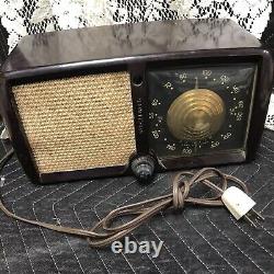 VINTAGE Zenith AM Radio Consol-Tone Brown Bakelite Vac Tubes Rare Works