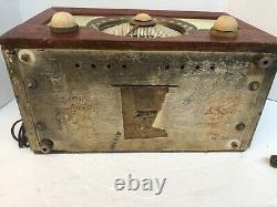 VINTAGE Zenith Y832 Tube Radio