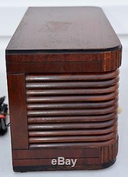 VTG (1938) Zenith 5S320 Shortwave & Broadcast Tube Radio Receiver It WORKS
