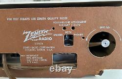 VTG 1950's ZENITH MODEL Z519W TUBE CLOCK AM RADIO, WORKS- Eggshell White- RETRO