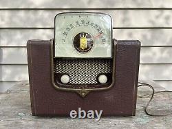 VTG Mid Century Modern ZENITH GLASS TUBE RADIO FLIP UP FRONT model G503 Works