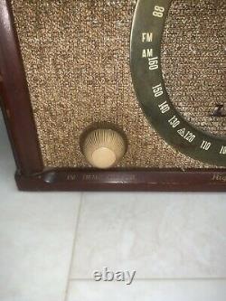 VTG RADIO ZENITH PHONO INPUT AM-FM Tube Works! Read Description Rare Condition