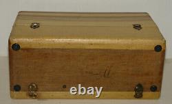 Very Nice 1941 Zenith 6G601M Suitcase Sailboat Motif Vacuum Tube Antique Radio