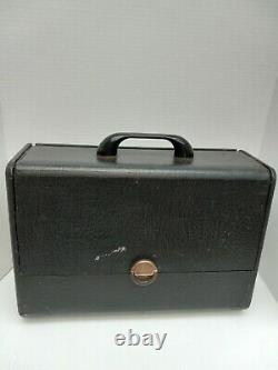 Vintage 1940's Zenith Model #6g001y Universal Long Distance Am Radio