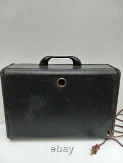 Vintage 1940's Zenith Model #6g001y Universal Long Distance Am Radio