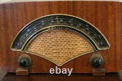 Vintage 1946 Zenith Table Top Radio Model 8H034 No S-11619 Charles Ray Eames USA