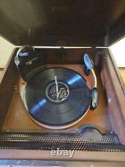 Vintage 1949 Vintage Zenith 5R086 Tube Radio Record Player Turntable Works