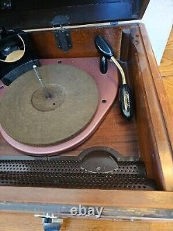 Vintage 1949 Zenith 5R086 Tube Radio and Record Player 5C02 Chassis