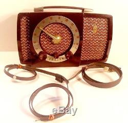 Vintage 1950's Zenith Tube Radio With Original Antenna Radio Still Works READ