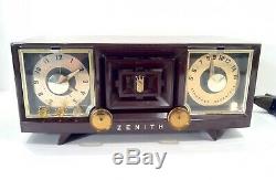 Vintage 1950s Zenith R519R Clock Tube Radio Eames Era Design Working NICE