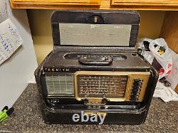 Vintage 1954 1955 zenith l600 6l40 trans-oceanic portable tube radio