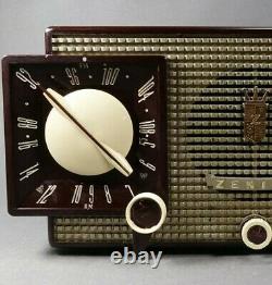 Vintage 1956 Zenith Tube Radio AM FM with Clock Model Z733 MCM Design
