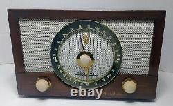 Vintage 1957 Zenith Wood AM/FM Tube Radio Super Symphonaire Model No Y832
