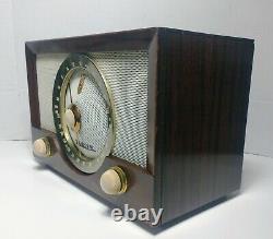 Vintage 1957 Zenith Wood AM/FM Tube Radio Super Symphonaire Model No Y832