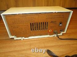 Vintage 1960 Zenith Alarm Clock Radio Model G516W Mid Century Modern Tube radio