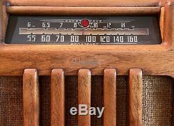 Vintage ADDISON 5A Tube Radio 1940 The COURT HOUSE- Restored & Working