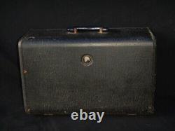 Vintage America Zenith THE ROYALTY OF RADIO tube radio Display Object junk