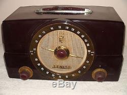 Vintage Bakelite Zenith AM/FM Tube Radio Model 7G01 Working
