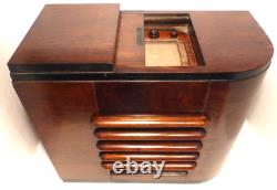 Vintage Mid Century Modern RCA 87EY RADIO / CLOCK CHAIRSIDE Non-Working