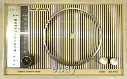 Vintage Radio Zenith AM/FM High Fidelity Automatic Frequency Control Mod C845
