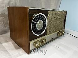 Vintage Radio Zenith MJ1035 am/fm Stereo