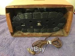 Vintage Restored 1942 WWII-era Zenith Shortwave Tube Ham Radio 60080E