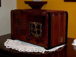 Vintage Tube Radio Zenith 6D 538 The Toaster (1941) RESTORED & BEAUTIFUL