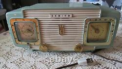 Vintage ZENITH A515F CLOCK RADIO NICE CONDITION! Seafoam Green