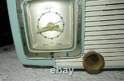 Vintage ZENITH A515F CLOCK RADIO NICE CONDITION! Seafoam Green