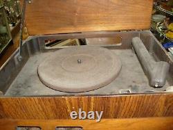 Vintage ZENITH Tube Radio Record Player model BR683 CABINET & TURNTABLE