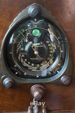 Vintage Zenith 15-U-269 Shutterdial Console Radio