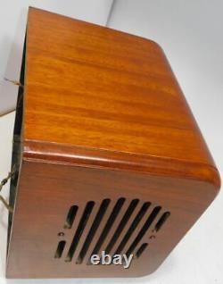 Vintage Zenith 5S218 Cube tube type BC/SW Radio