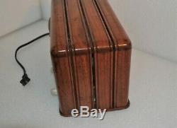 Vintage Zenith 6D525 Walnut Toaster Cabinet Tube Radio