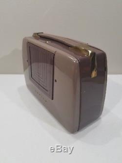 Vintage Zenith 6G801 Portable Tube Radio 6E40 Chassis Universal Pop-Open Works