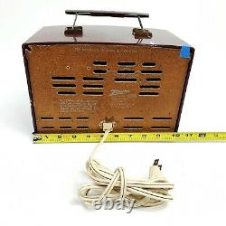 Vintage Zenith A513 AM Vacuum Tube Radio Burgundy Maroon Cracked Case Works