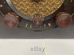 Vintage Zenith AM/FM Long Distance Tube Radio No S-17366 1950's