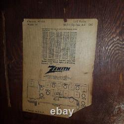 Vintage Zenith AM-FM Radio Model 8Y02Z Tube Bakelite Rare Collection