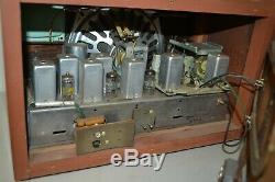 Vintage Zenith AM/FM Tube High Fidelity Radio Model C835R