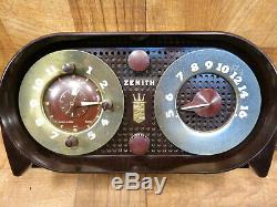 Vintage Zenith AM Tube Clock Radio G516 Refurbished and Working