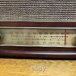 Vintage Zenith Am Fm AFC 7 Tube Radio Model G730 Wood Cabinet Works with Phono In